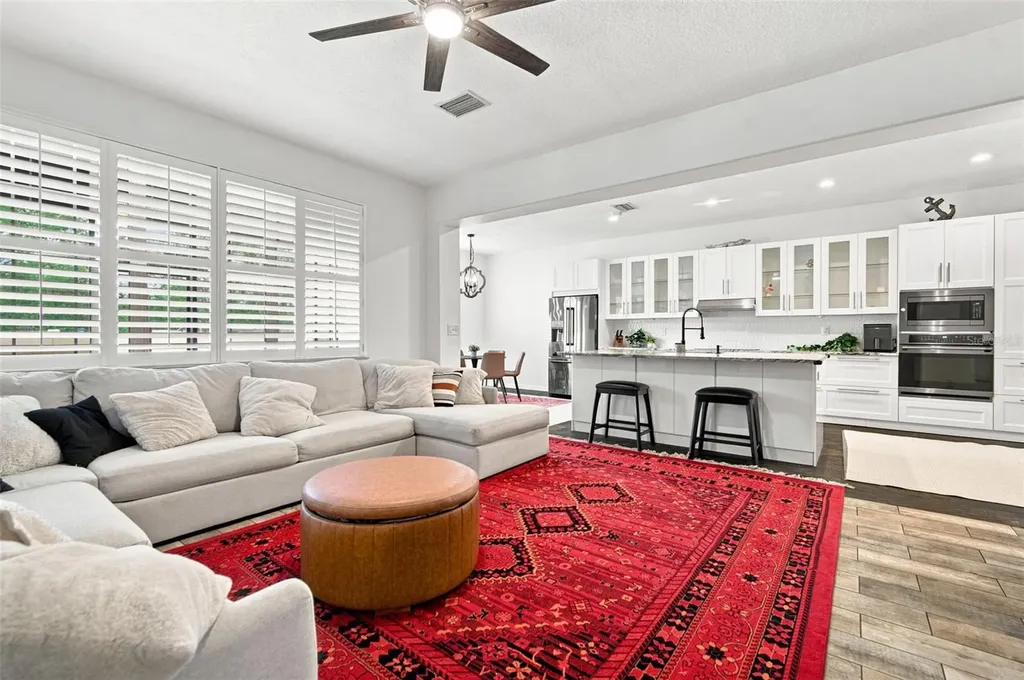 428 Chimney Rock Drive Ruskin FL 33570
