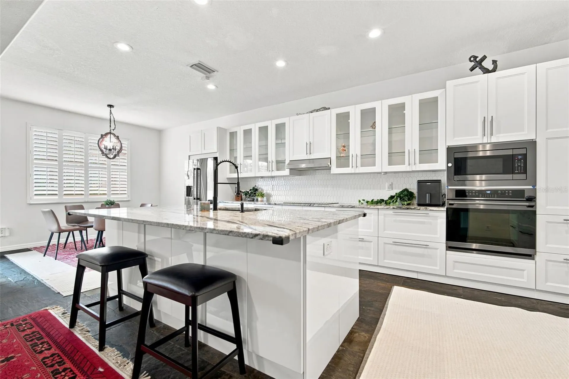 428 Chimney Rock Drive Ruskin FL 33570
