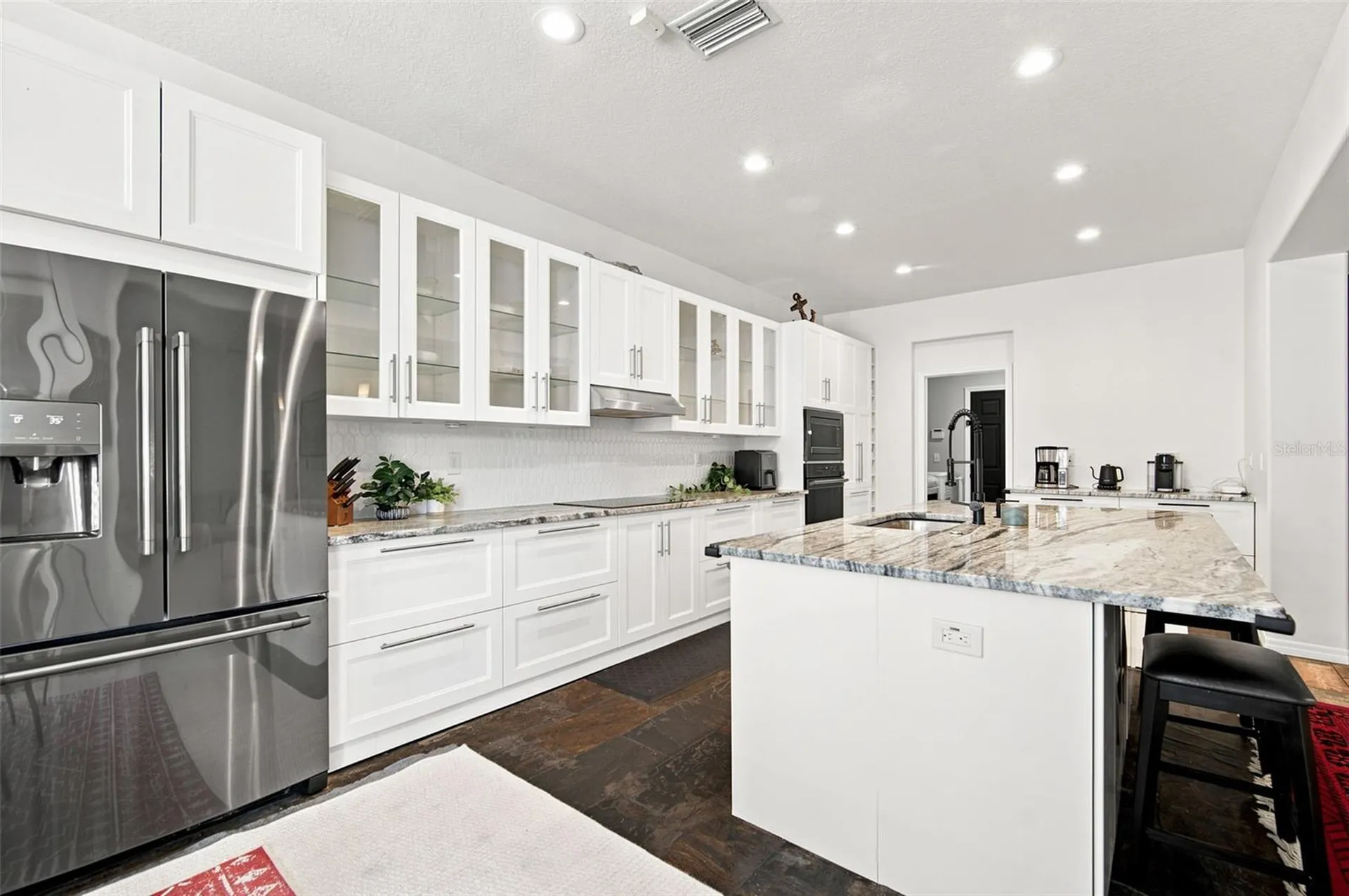428 Chimney Rock Drive Ruskin FL 33570
