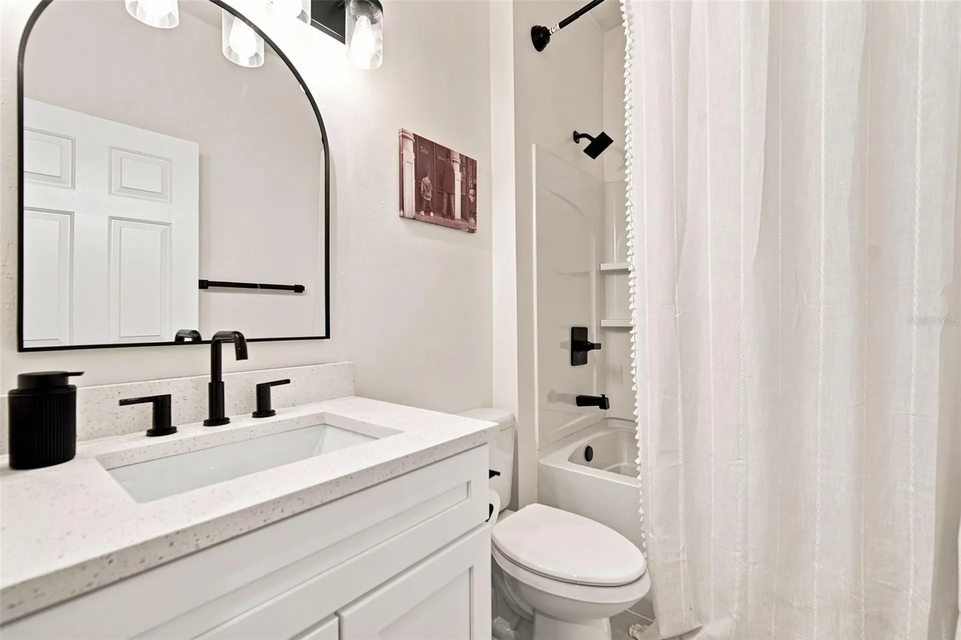 428 Chimney Rock Drive Ruskin FL 33570