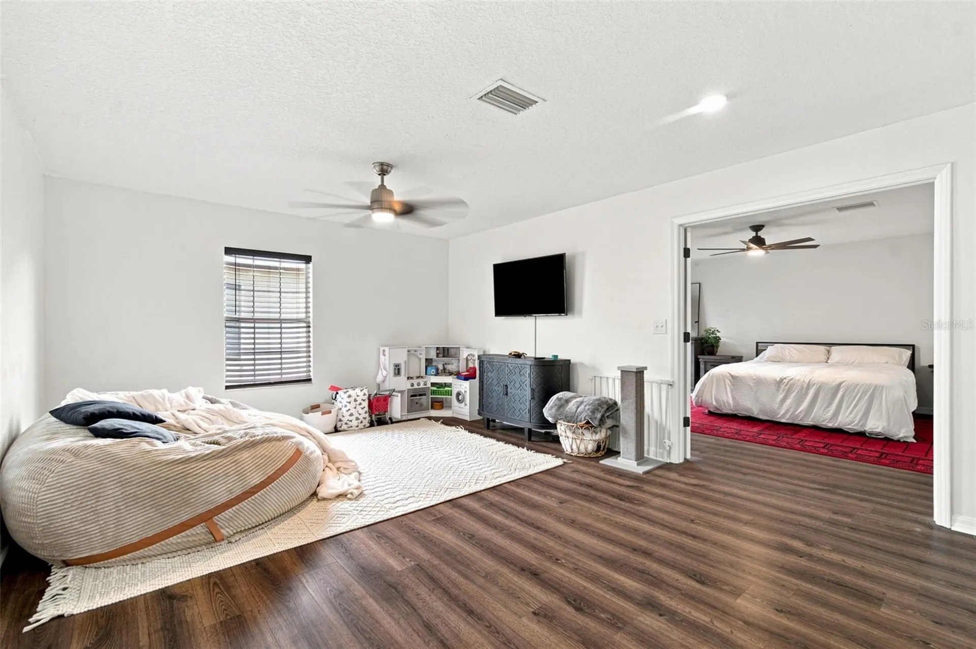 428 Chimney Rock Drive Ruskin FL 33570