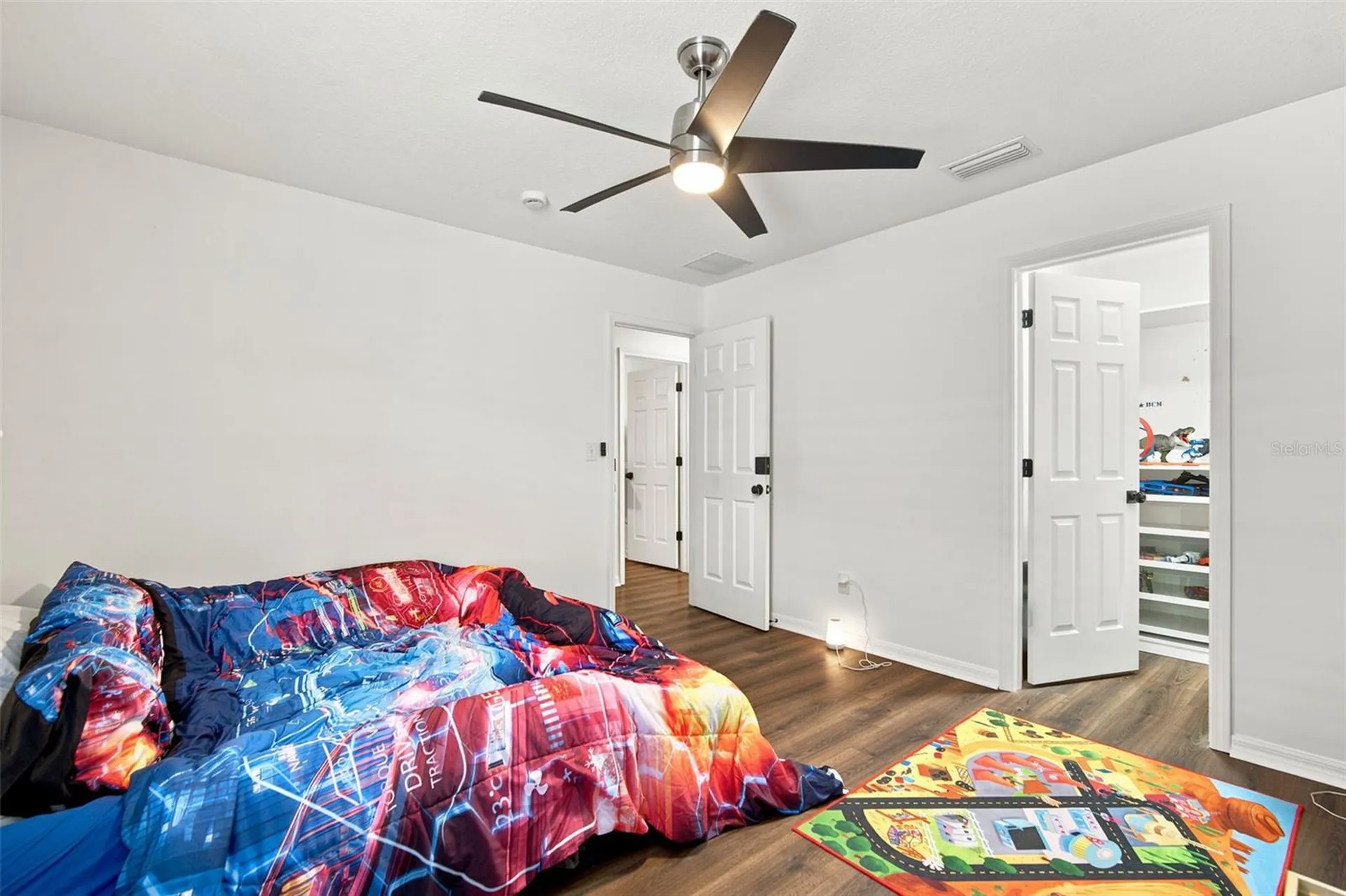 428 Chimney Rock Drive Ruskin FL 33570