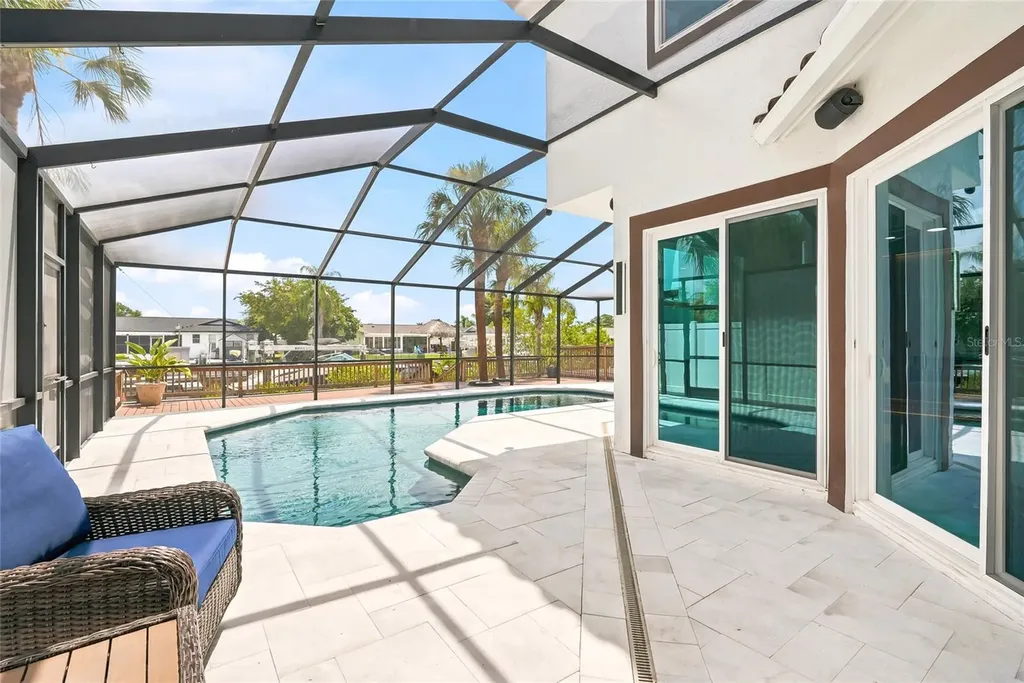 10627 Hatteras Drive SW Tampa FL 33615