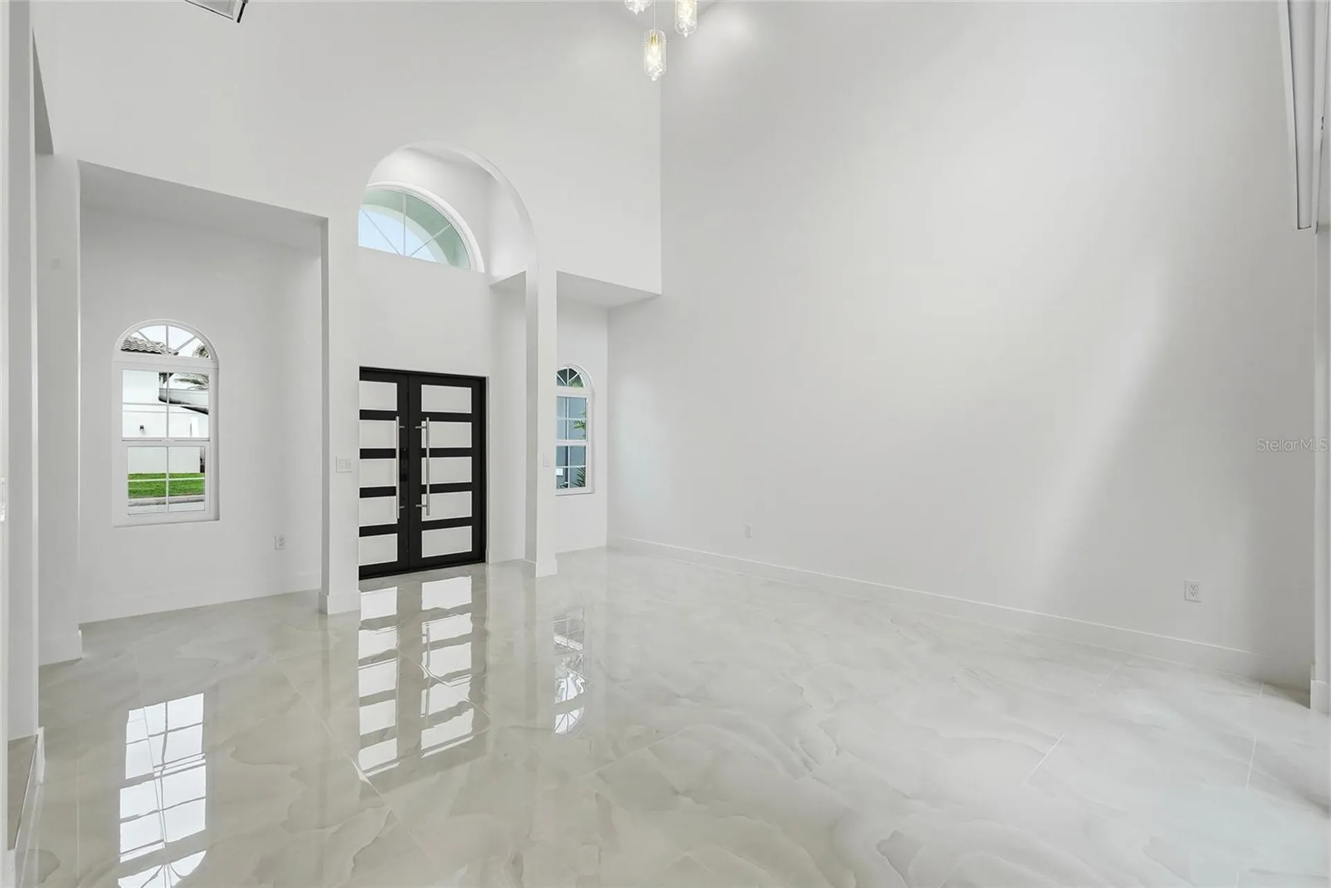 10627 Hatteras Drive SW Tampa FL 33615