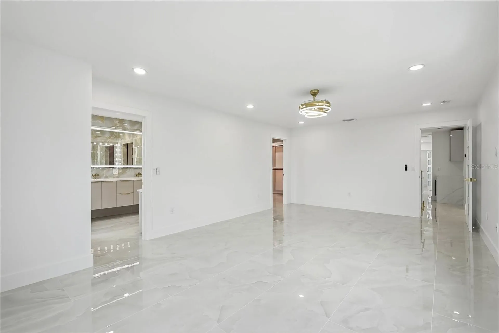 10627 Hatteras Drive SW Tampa FL 33615