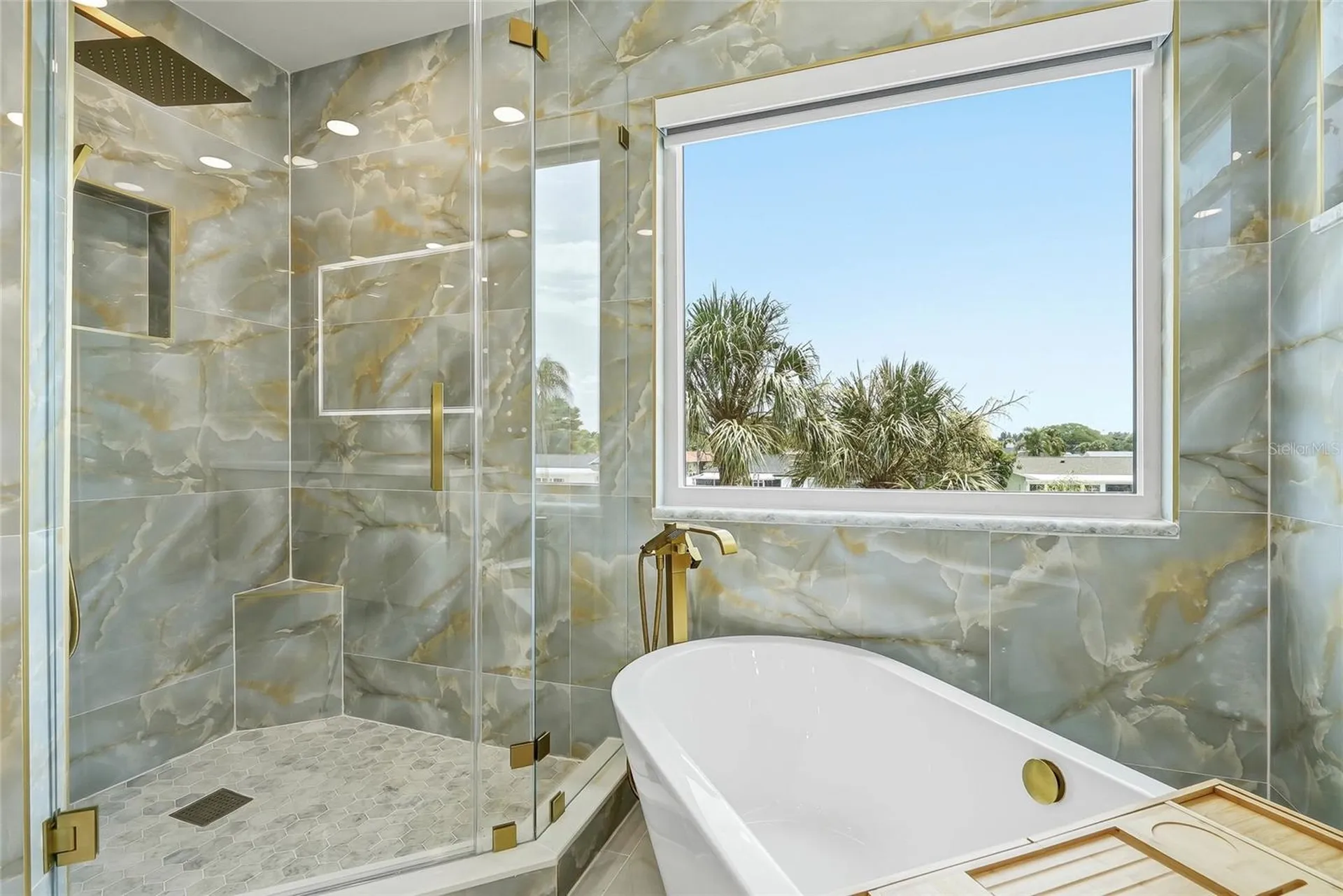 10627 Hatteras Drive SW Tampa FL 33615