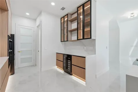 10627 Hatteras Drive SW Tampa FL 33615