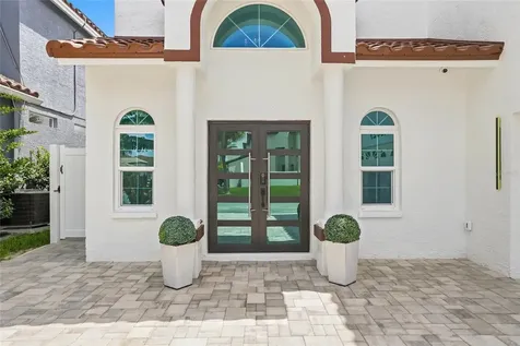 10627 Hatteras Drive SW Tampa FL 33615