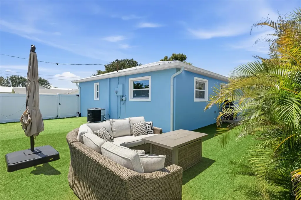 912 21st Street W Palmetto FL 34221