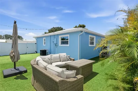 912 21st Street W Palmetto FL 34221