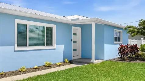 912 21st Street W Palmetto FL 34221