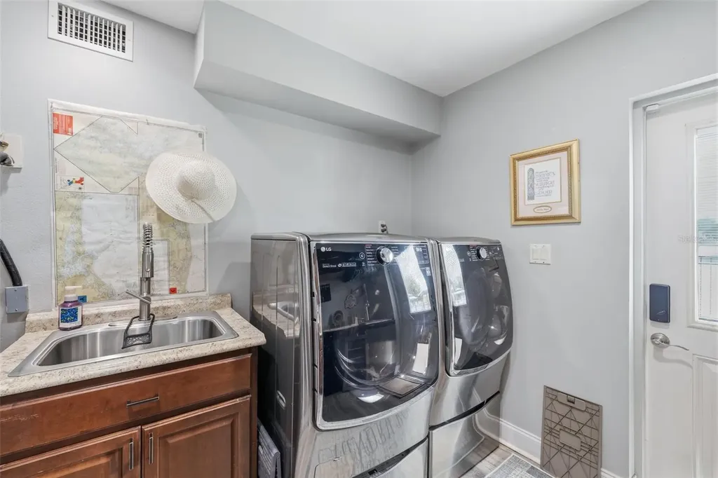 176 Maple Avenue Palm Harbor FL 34684