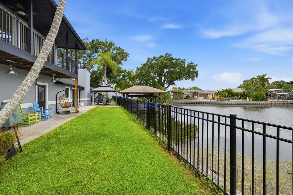 176 Maple Avenue Palm Harbor FL 34684