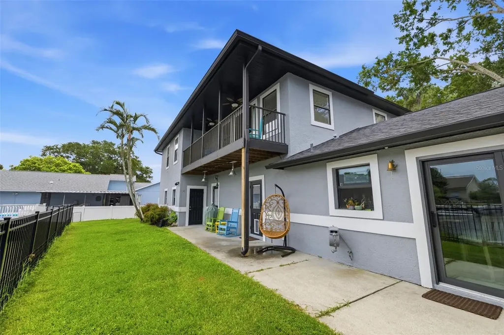 176 Maple Avenue Palm Harbor FL 34684