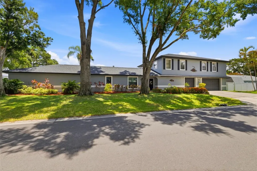 176 Maple Avenue Palm Harbor FL 34684