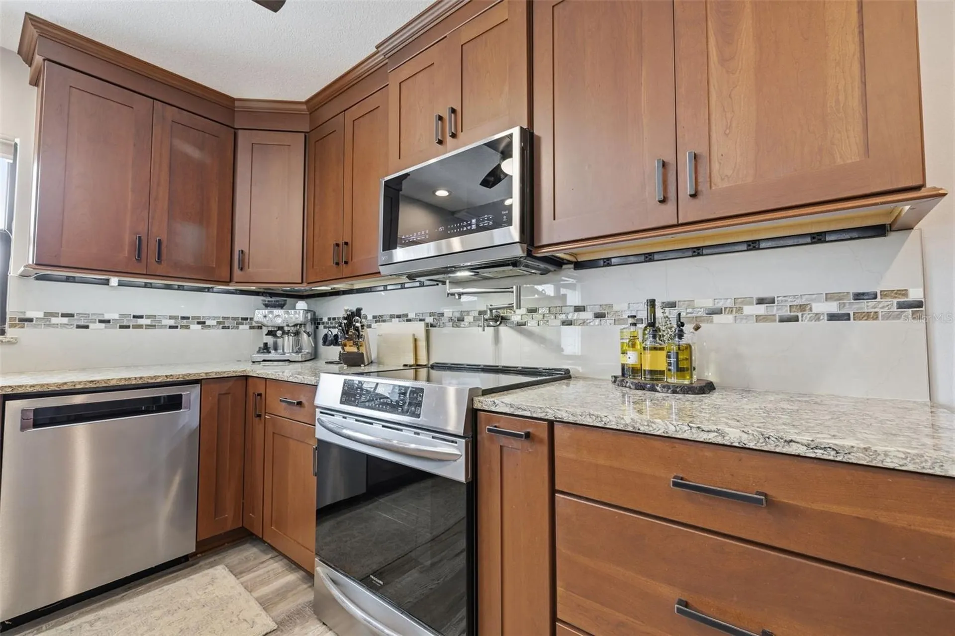 176 Maple Avenue Palm Harbor FL 34684