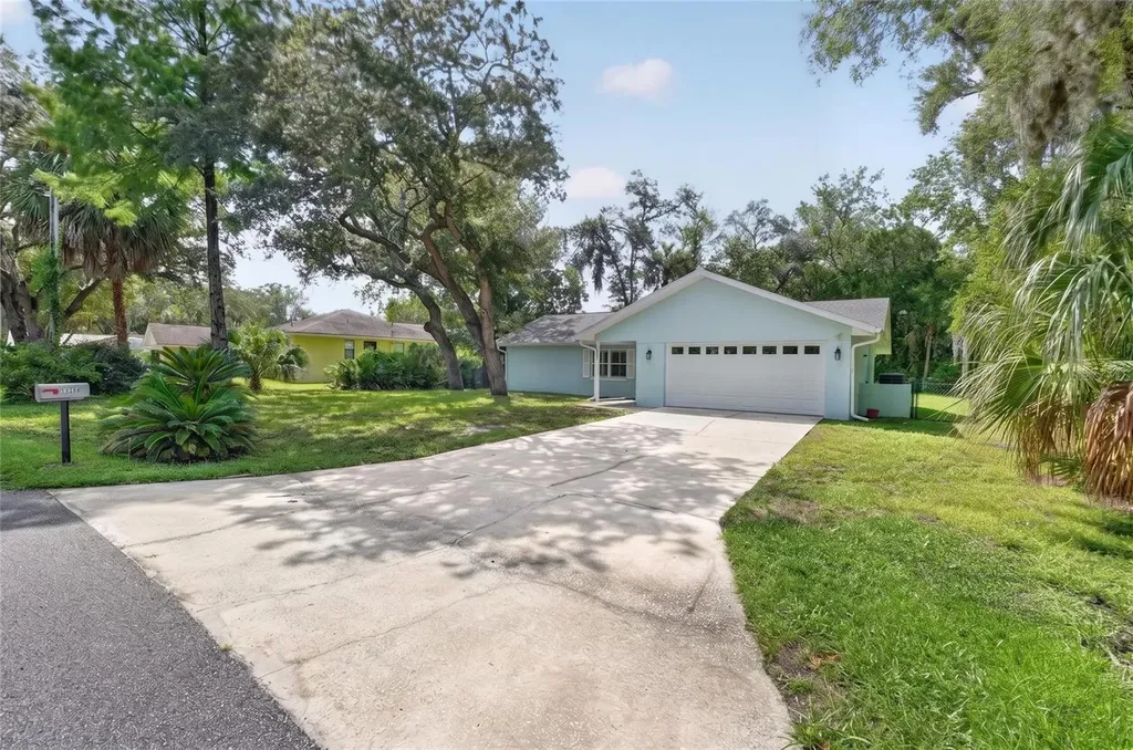 11108 W Thoreau Place Crystal River FL 34428