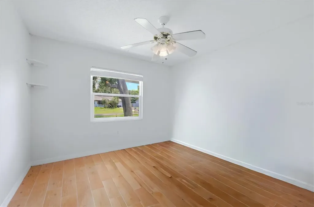 4089 King Richard Drive Sarasota FL 34232
