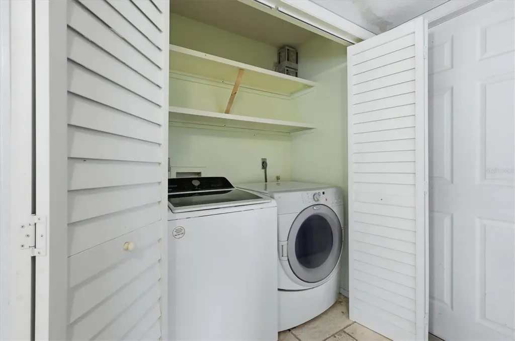 4089 King Richard Drive Sarasota FL 34232