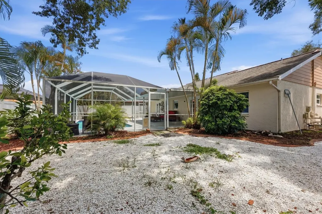 4089 King Richard Drive Sarasota FL 34232