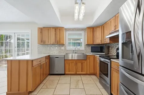 4089 King Richard Drive Sarasota FL 34232
