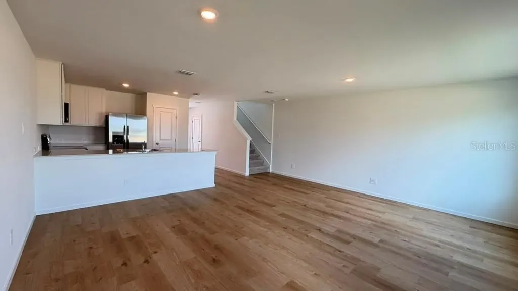 943 Phoenix Street Davenport FL 33837