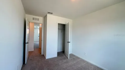 943 Phoenix Street Davenport FL 33837