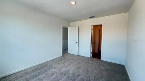 943 Phoenix Street Davenport FL 33837