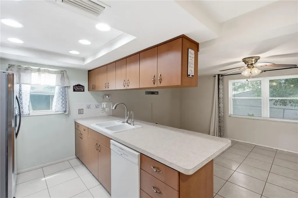 6345 Patella Avenue New Port Richey FL 34653