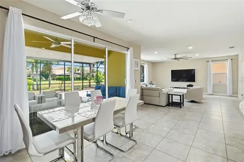 12130 Uleta Lane Orlando FL 32827