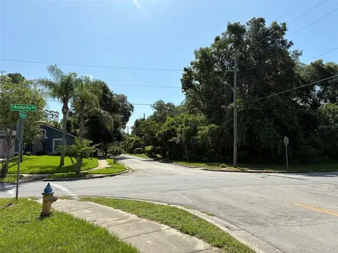 401 S Kentucky Avenue Deland FL 32724