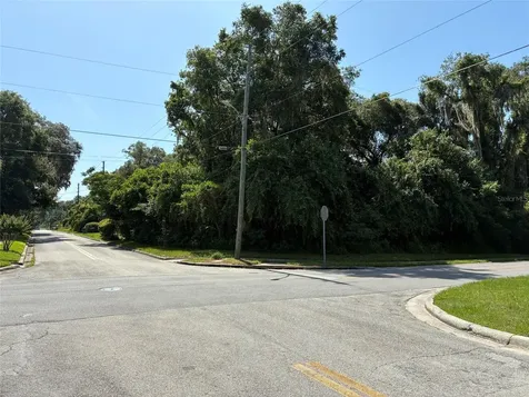 401 S Kentucky Avenue Deland FL 32724