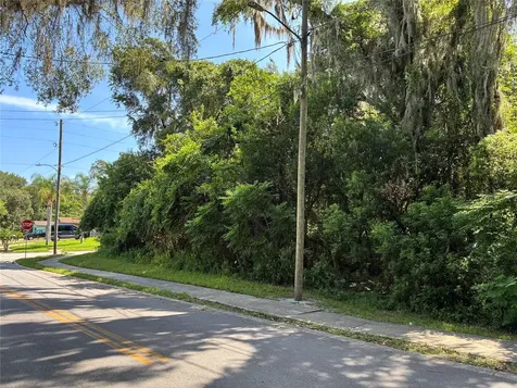 401 S Kentucky Avenue Deland FL 32724
