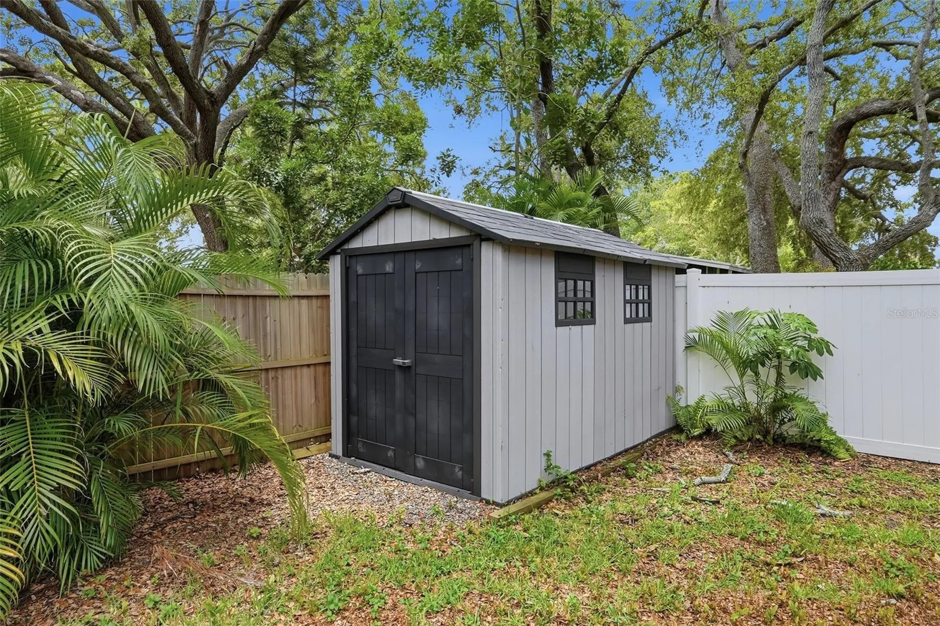 4989 162nd Avenue N Clearwater FL 33760