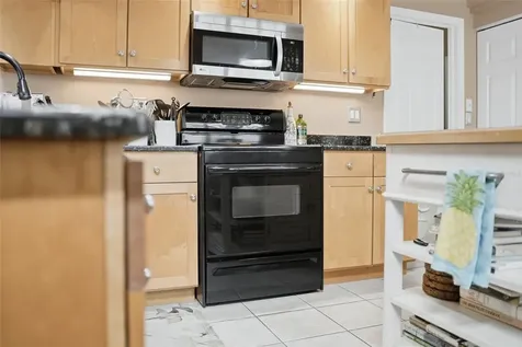4989 162nd Avenue N Clearwater FL 33760
