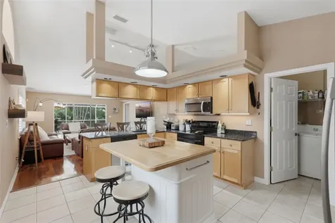 4989 162nd Avenue N Clearwater FL 33760