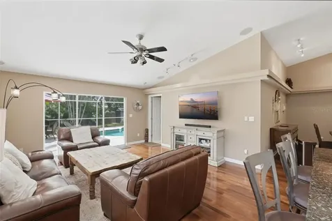 4989 162nd Avenue N Clearwater FL 33760
