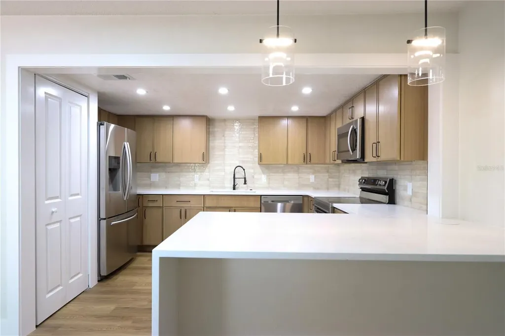 812 Park Lake Circle Maitland FL 32751