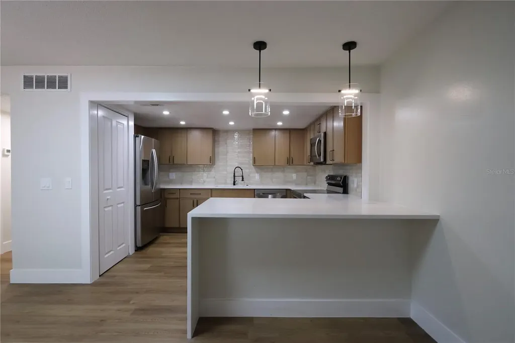 812 Park Lake Circle Maitland FL 32751