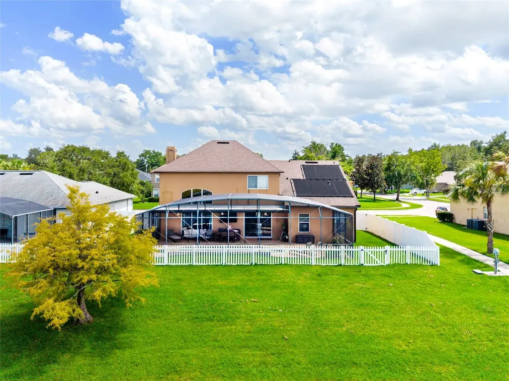 353 Lake Amberleigh Drive Winter Garden FL 34787