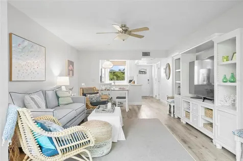 440 Palm Tree Drive Bradenton FL 34210