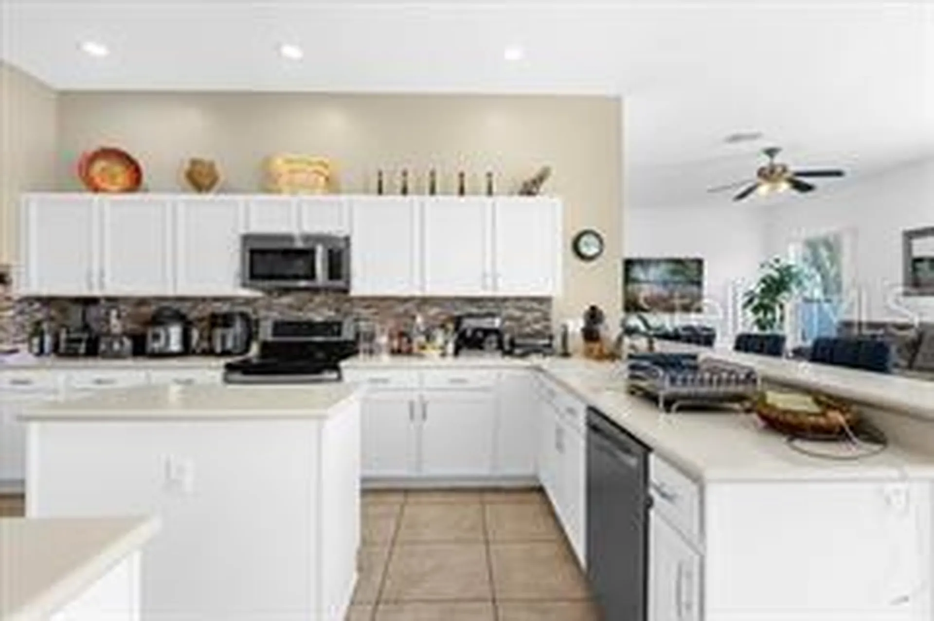 100 Hollybrook Court Davenport FL 33897