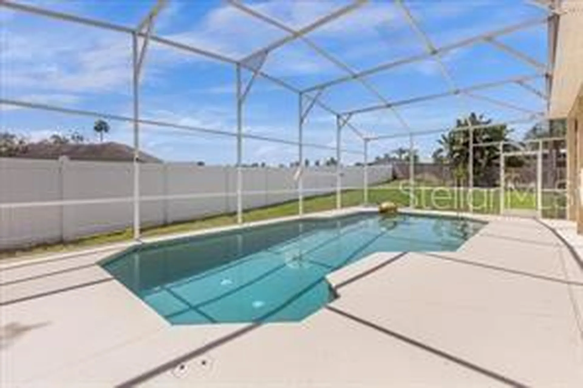 100 Hollybrook Court Davenport FL 33897