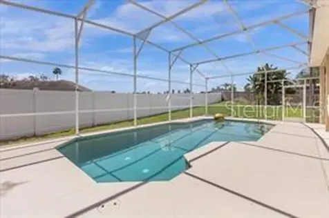 100 Hollybrook Court Davenport FL 33897