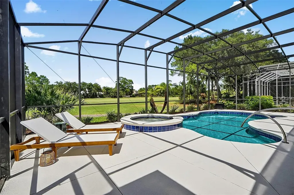21 Eastlake Drive Palm Coast FL 32137