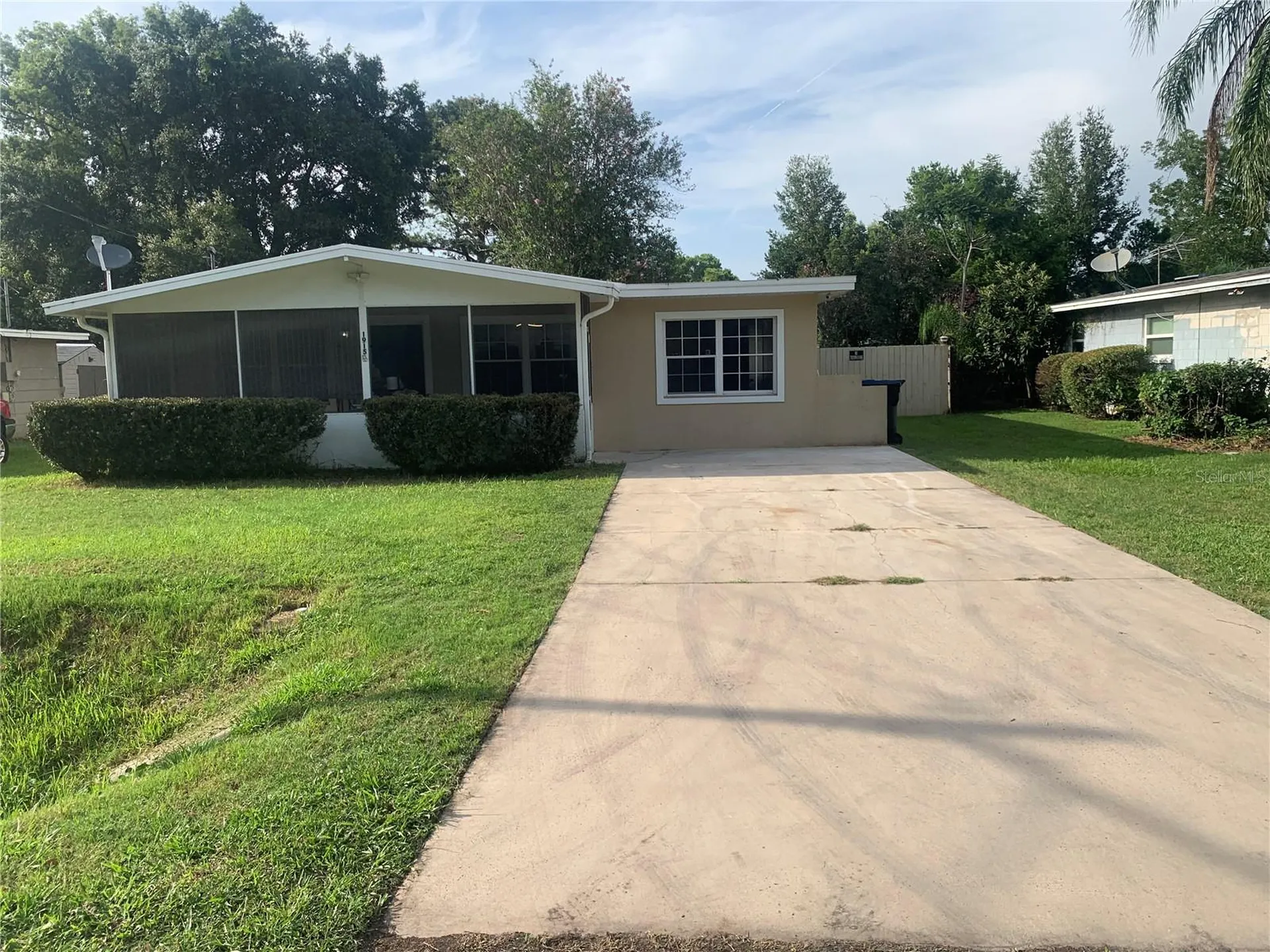 1915 Weeks Avenue Orlando FL 32806