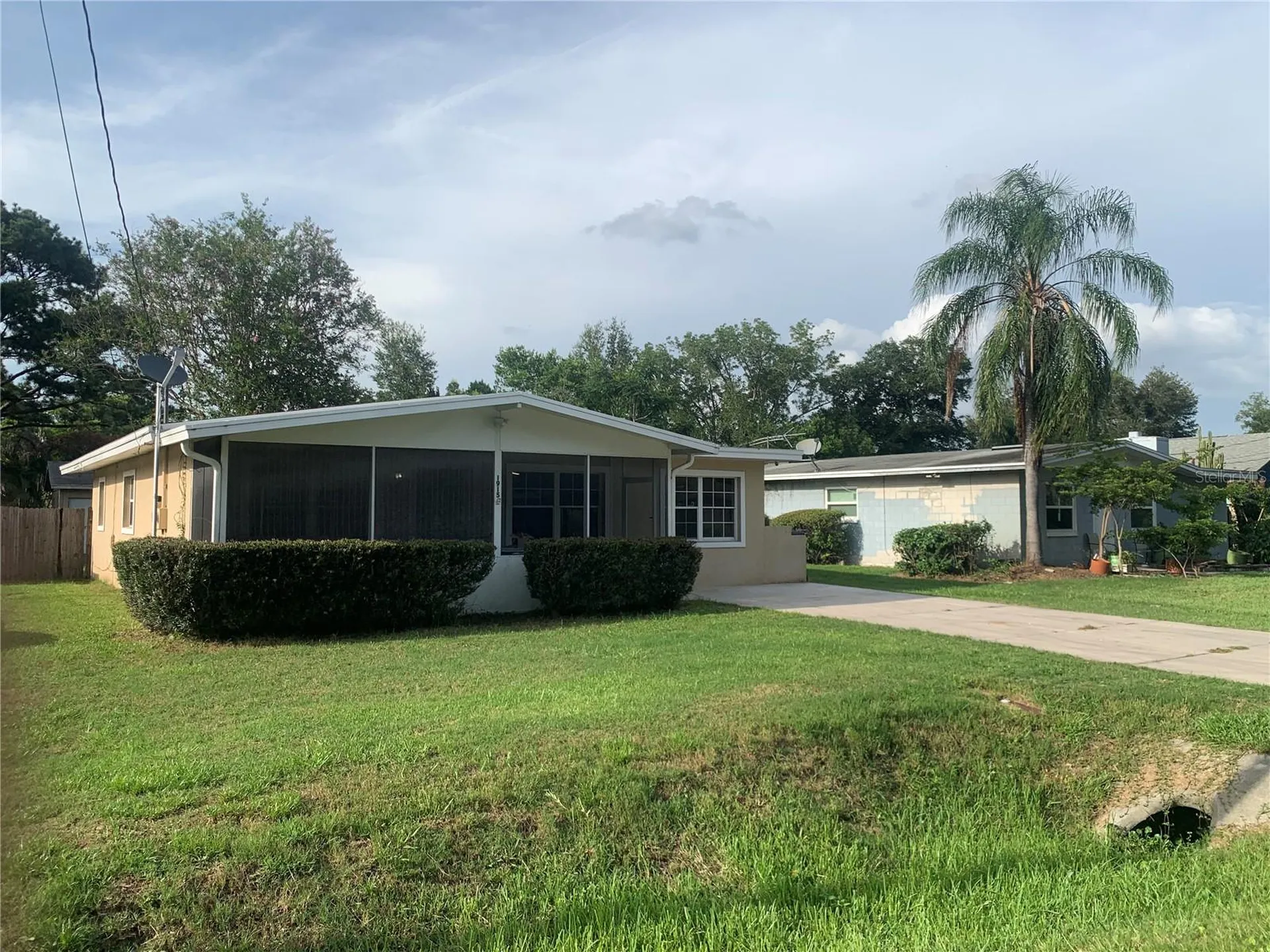 1915 Weeks Avenue Orlando FL 32806
