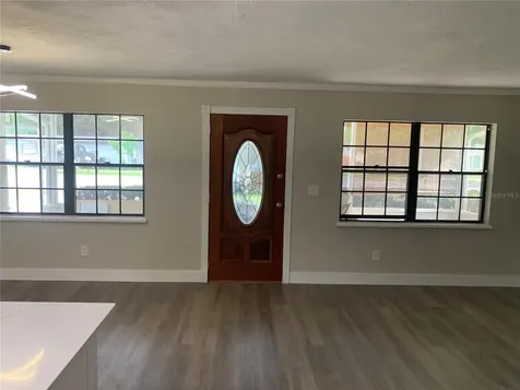 1915 Weeks Avenue Orlando FL 32806