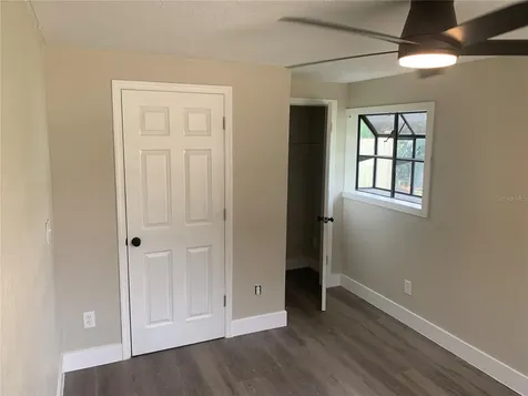 1915 Weeks Avenue Orlando FL 32806