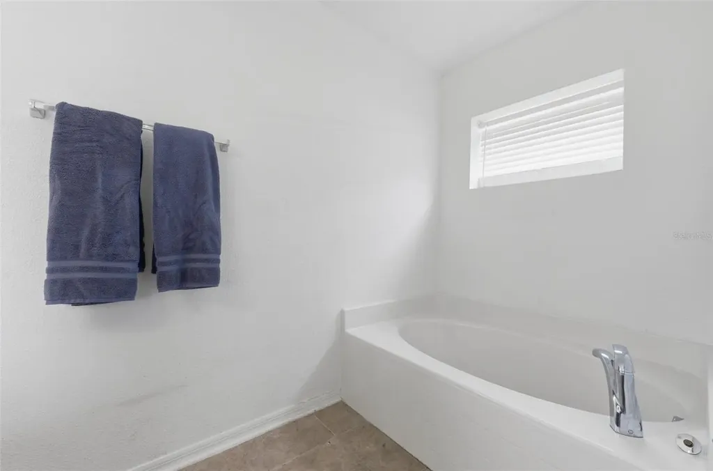 800 Marietta Lane Eustis FL 32726